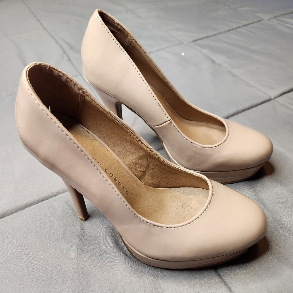 LC Lauren Conrad Nude High Heels